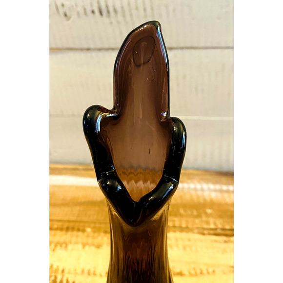 Vintage Mid Century Amethyst Purple Swung Vase 9" Tall - Picture 2 of 9